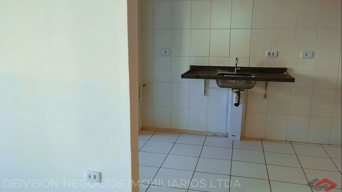 IMOVEL PRONTO - Condomínio completo com piscina! PREÇO: R$ 290.000,00